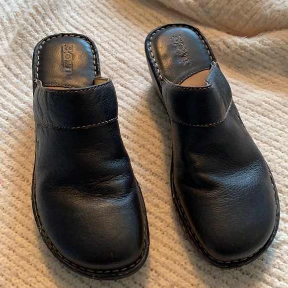 Born Brown Clogs (size 8) - Picture 1 of 4